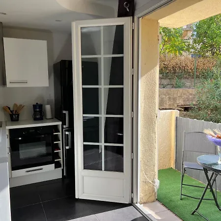 L'Appart Isa&Marc T2 Avec Rez-De-Jardin Bormes-les-Mimosas Exterior photo